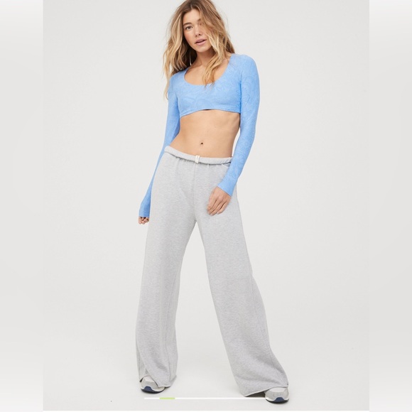 OFFLINE BY AERIE OTT
FLEECE SUPER WIDE LEG PANT - Picture 1 of 8